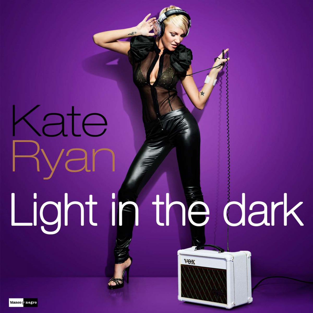 Kate Ryan - Light in the Dark (Radio Edit) (2013)