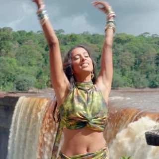 Anjulie