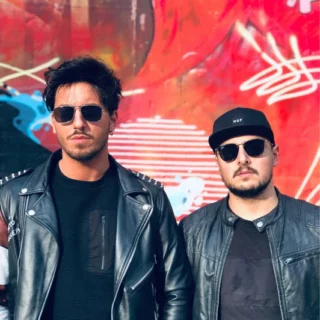 B2b