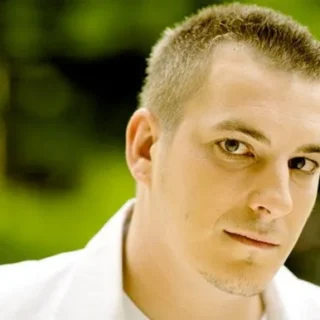 Chris Mayer