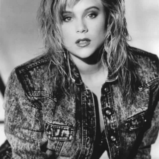 Samantha Fox