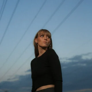 Sasha Sloan