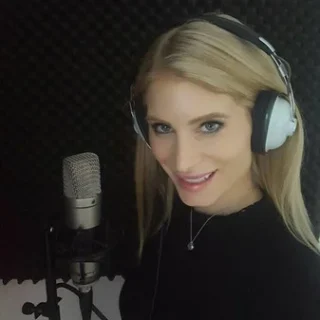 Toni Fox