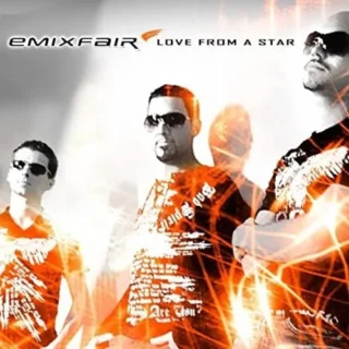 Love Form a Star (2007)
